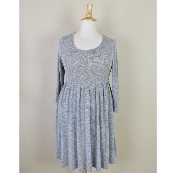 Torrid Hacci Babydoll Dress - Picture 1 of 7